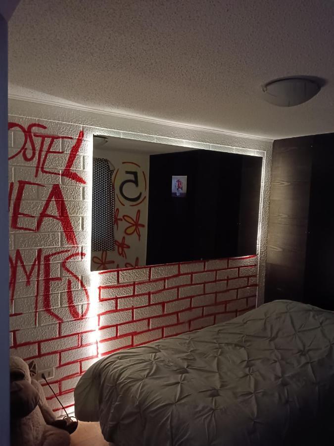 Hostel Enea Homes 圣地亚哥 外观 照片