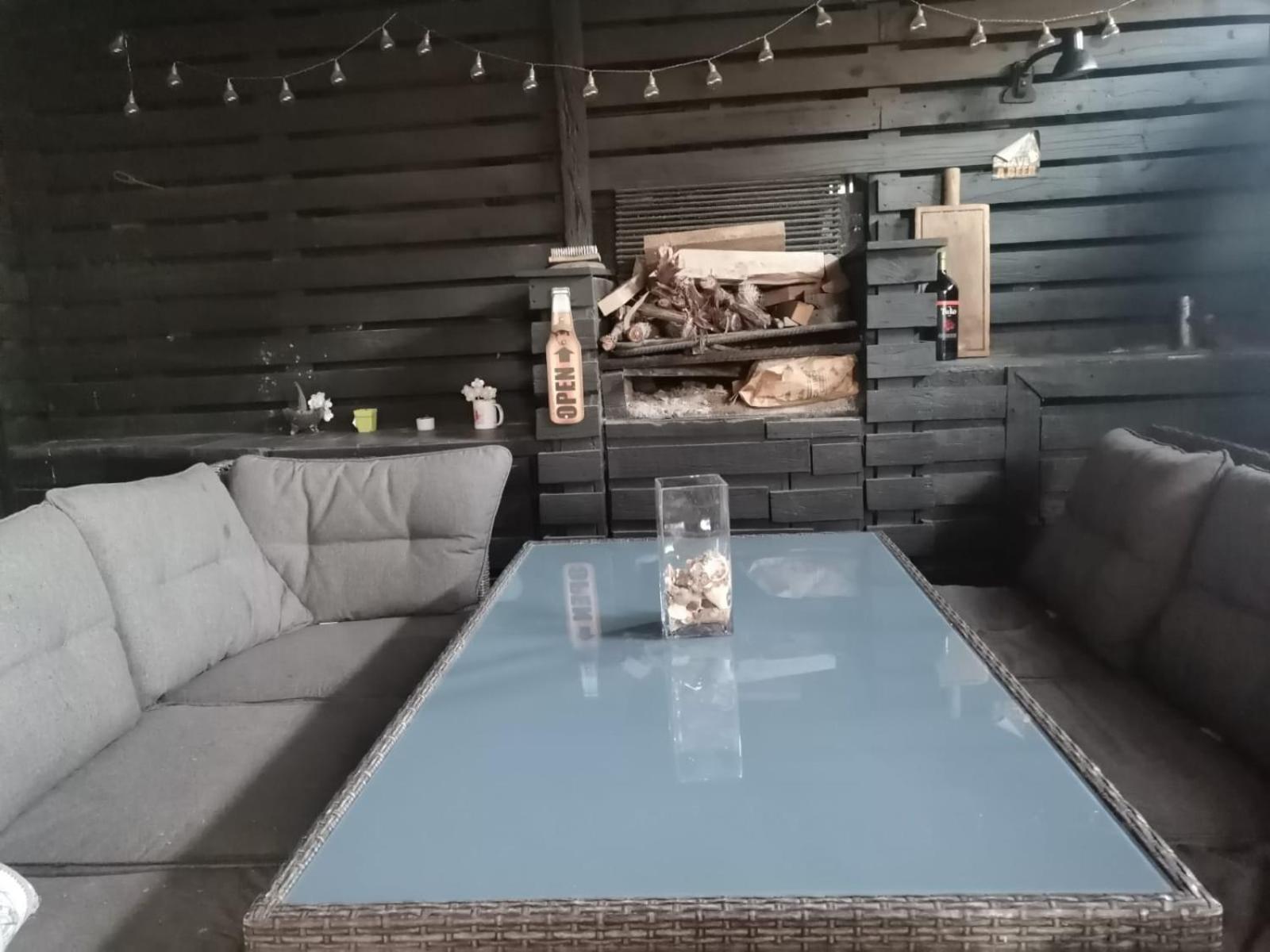 Hostel Enea Homes 圣地亚哥 外观 照片