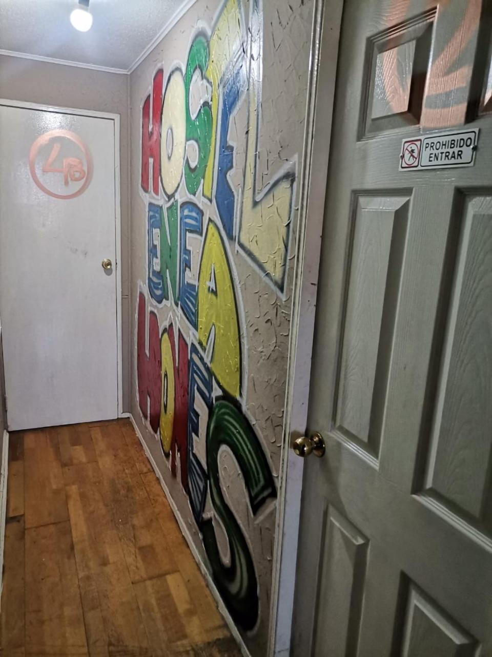 Hostel Enea Homes 圣地亚哥 外观 照片